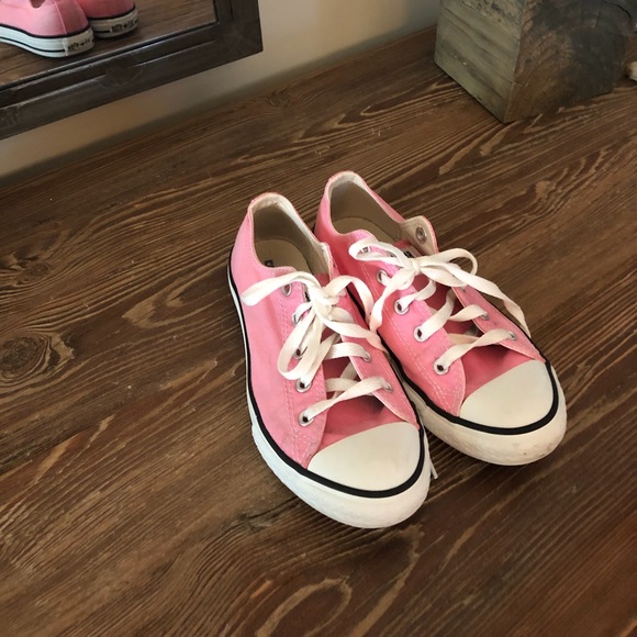 Converse Shoes - Converse tennis shoes